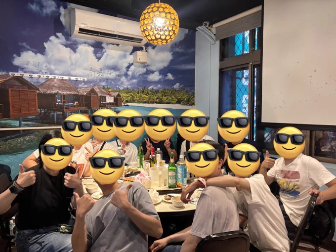 https://missventro.info/media/HMiDJK9asAA2dKE.jpg