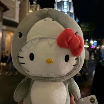 @Camellia_1100 profile picture