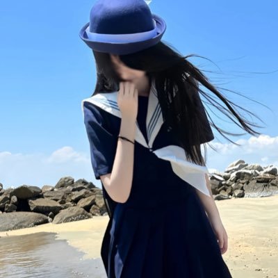 @321qisi profile picture
