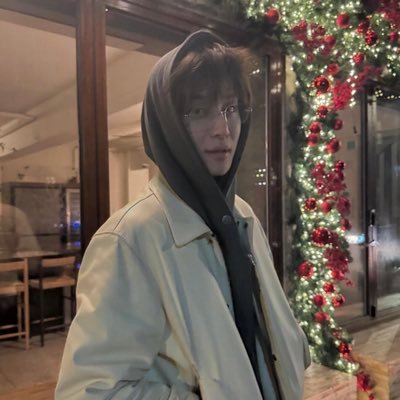 @Hi_guy_00 profile picture