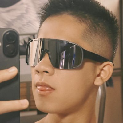 @1penshezhanshi profile picture