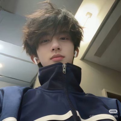 @whfhv46877656 profile picture