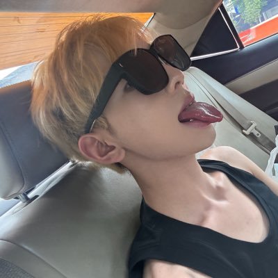 @SharkBtm06 profile picture